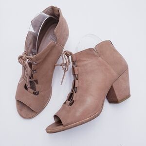 Eileen‎ Fisher Fallon Tumbled Nubuck Lace Up Open Toe Bootie Ankle Boot Size 9